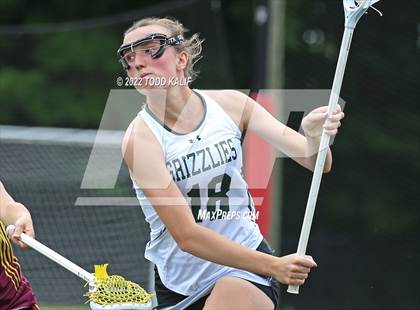Thumbnail 2 in Guilford vs. St. Joseph (CIAC Class M Final) photogallery.