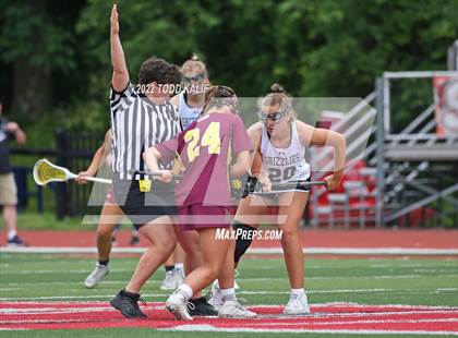 Thumbnail 3 in Guilford vs. St. Joseph (CIAC Class M Final) photogallery.