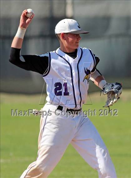 Thumbnail 1 in Davis @ Johansen photogallery.