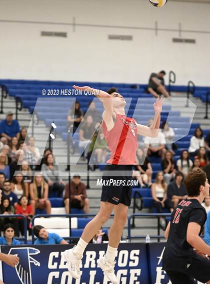 Thumbnail 3 in Upland vs. Tesoro (CIF-SS D2 Final) photogallery.