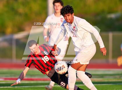Thumbnail 2 in San Clemente vs Mater Dei (CIF SS Open Div Quarter Final) photogallery.