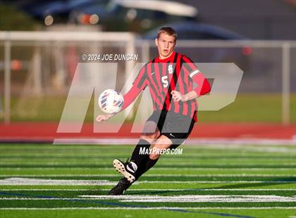 Thumbnail 2 in San Clemente vs Mater Dei (CIF SS Open Div Quarter Final) photogallery.