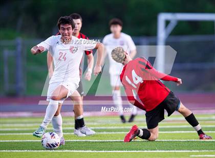 Thumbnail 3 in San Clemente vs Mater Dei (CIF SS Open Div Quarter Final) photogallery.