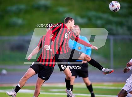 Thumbnail 2 in San Clemente vs Mater Dei (CIF SS Open Div Quarter Final) photogallery.