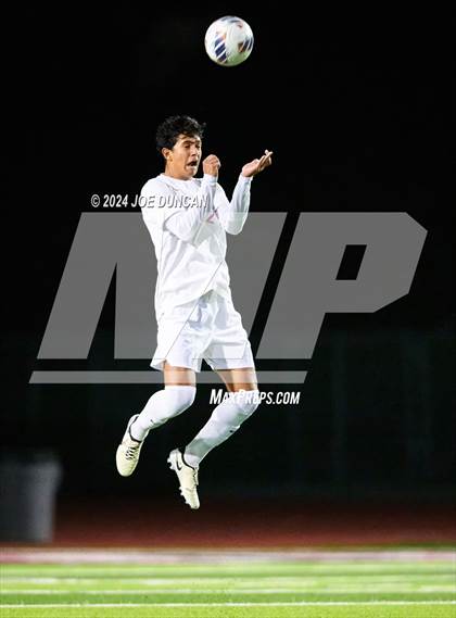Thumbnail 2 in San Clemente vs Mater Dei (CIF SS Open Div Quarter Final) photogallery.