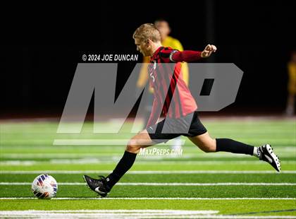 Thumbnail 3 in San Clemente vs Mater Dei (CIF SS Open Div Quarter Final) photogallery.