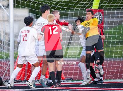 Thumbnail 2 in San Clemente vs Mater Dei (CIF SS Open Div Quarter Final) photogallery.