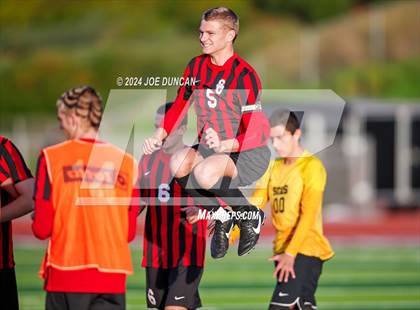 Thumbnail 2 in San Clemente vs Mater Dei (CIF SS Open Div Quarter Final) photogallery.
