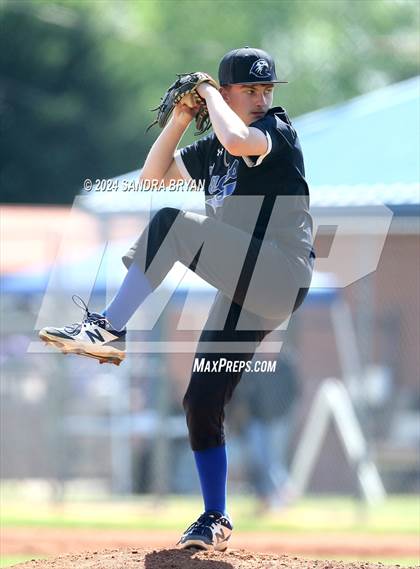 Thumbnail 1 in Richmond vs. Caldwell Academy photogallery.