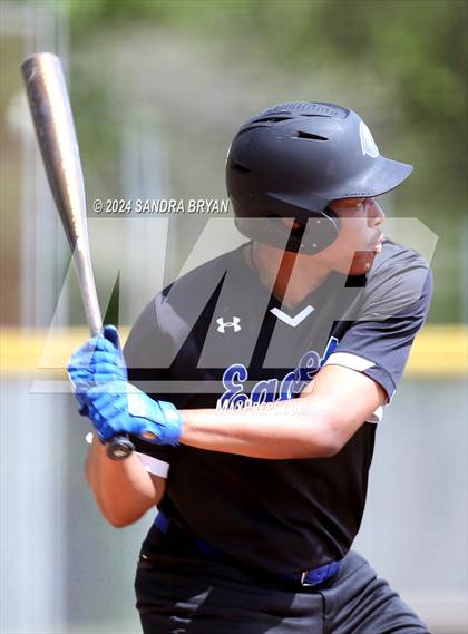 Thumbnail 1 in Richmond vs. Caldwell Academy photogallery.