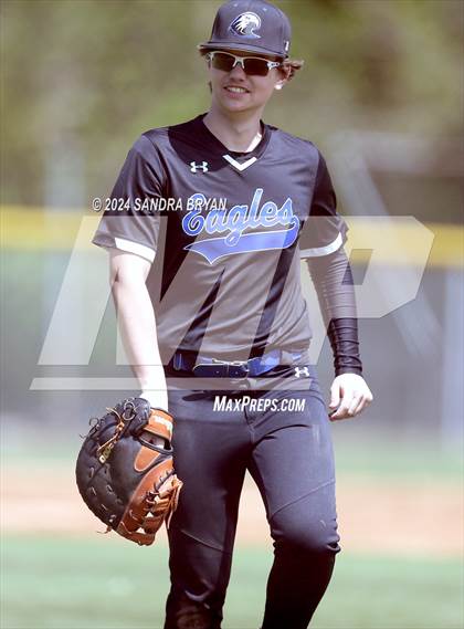 Thumbnail 3 in Richmond vs. Caldwell Academy photogallery.