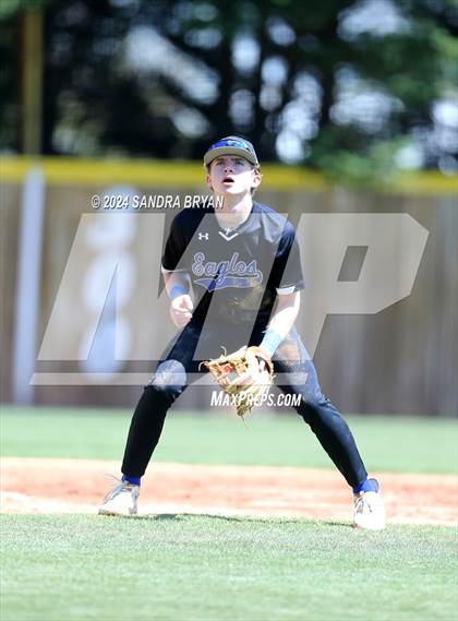 Thumbnail 2 in Richmond vs. Caldwell Academy photogallery.