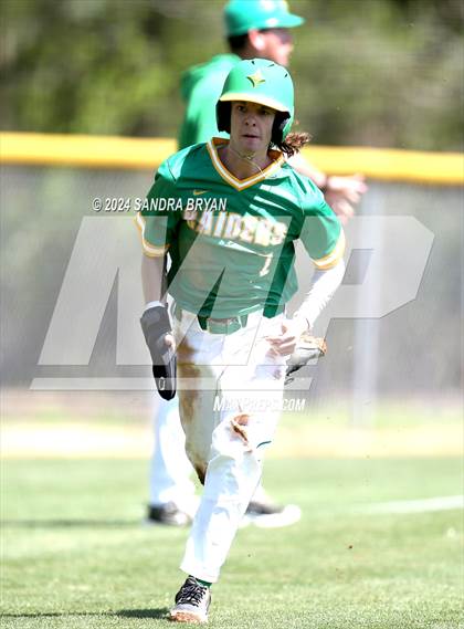 Thumbnail 3 in Richmond vs. Caldwell Academy photogallery.