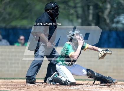 Thumbnail 3 in Richmond vs. Caldwell Academy photogallery.