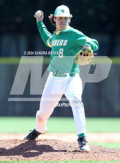 Thumbnail 3 in Richmond vs. Caldwell Academy photogallery.
