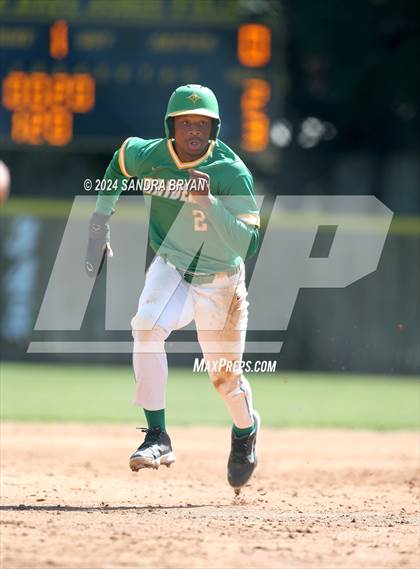Thumbnail 2 in Richmond vs. Caldwell Academy photogallery.