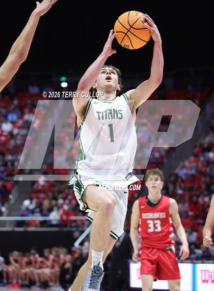 Thumbnail 1 in Bountiful vs. Olympus (UHSAA 5A Final) photogallery.