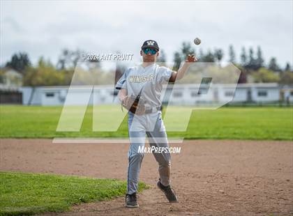 Thumbnail 1 in Windsor @ Rancho Cotate photogallery.