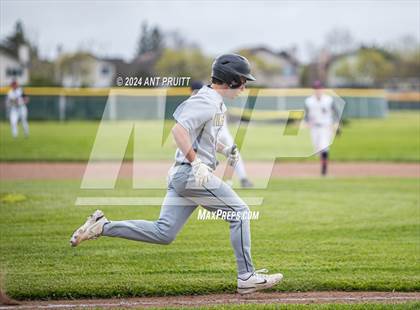 Thumbnail 1 in Windsor @ Rancho Cotate photogallery.
