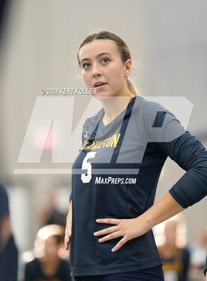 Thumbnail 2 in Lake Fenton vs. Clarkston (Motor City Power Series) photogallery.