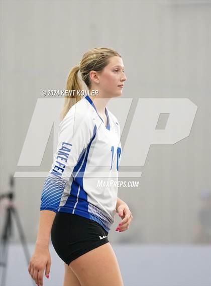 Thumbnail 3 in Lake Fenton vs. Clarkston (Motor City Power Series) photogallery.