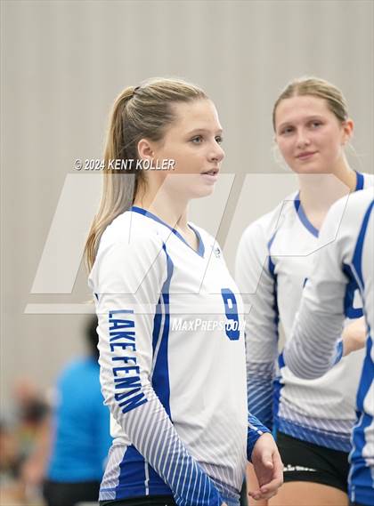 Thumbnail 2 in Lake Fenton vs. Clarkston (Motor City Power Series) photogallery.