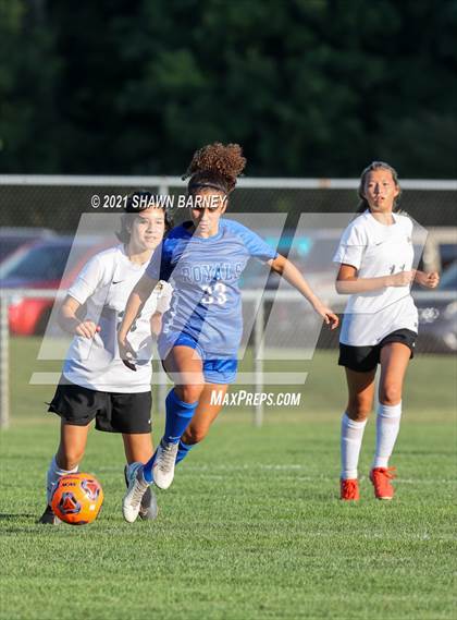 Thumbnail 3 in JV Avon @ Hamilton Southeastern photogallery.