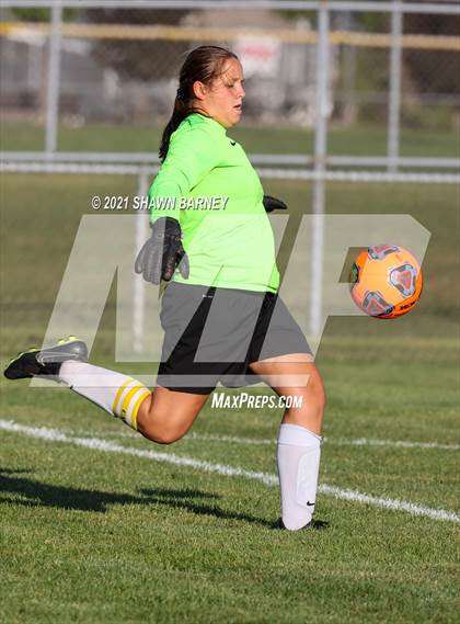 Thumbnail 3 in JV Avon @ Hamilton Southeastern photogallery.