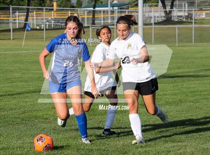 Thumbnail 3 in JV Avon @ Hamilton Southeastern photogallery.