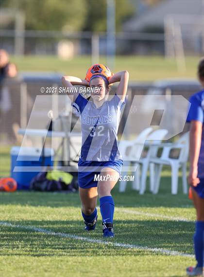 Thumbnail 3 in JV Avon @ Hamilton Southeastern photogallery.