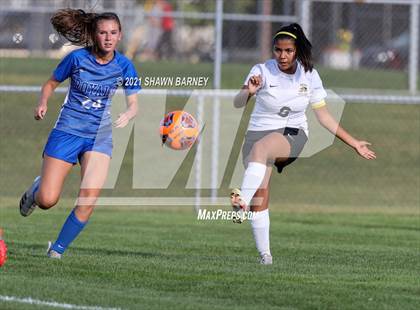 Thumbnail 3 in JV Avon @ Hamilton Southeastern photogallery.