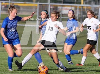 Thumbnail 2 in JV Avon @ Hamilton Southeastern photogallery.
