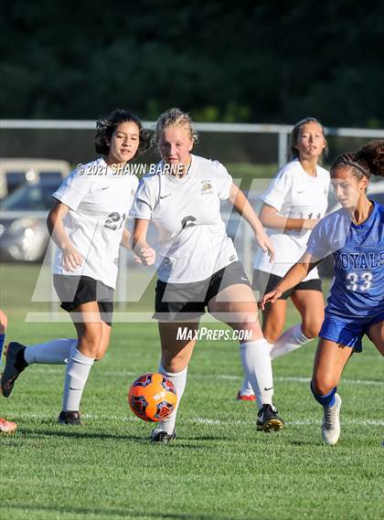 Thumbnail 1 in JV Avon @ Hamilton Southeastern photogallery.