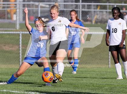 Thumbnail 3 in JV Avon @ Hamilton Southeastern photogallery.