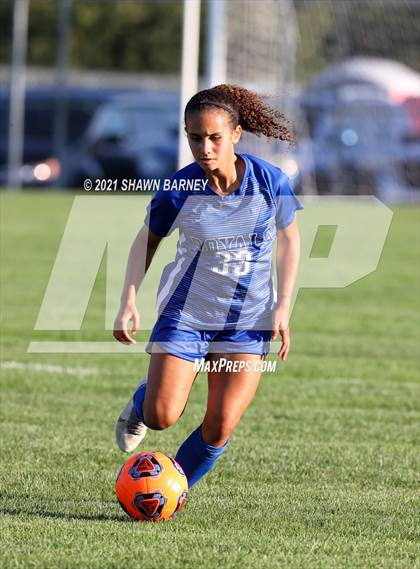 Thumbnail 3 in JV Avon @ Hamilton Southeastern photogallery.