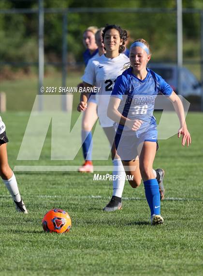 Thumbnail 3 in JV Avon @ Hamilton Southeastern photogallery.