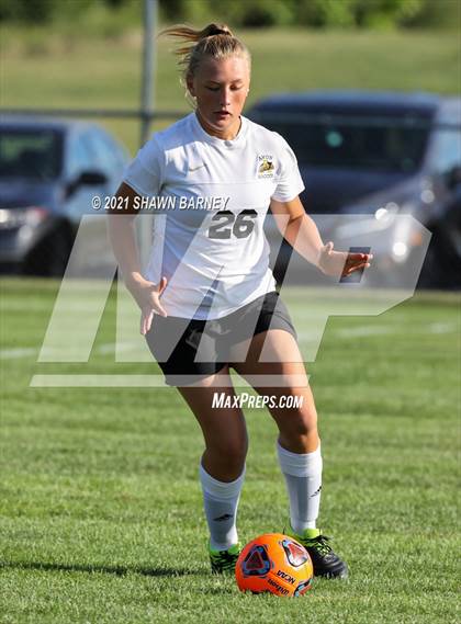 Thumbnail 2 in JV Avon @ Hamilton Southeastern photogallery.