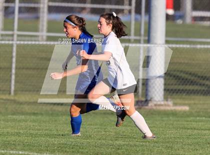 Thumbnail 3 in JV Avon @ Hamilton Southeastern photogallery.
