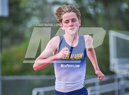 Thumbnail 1 in Rosehill Eagle Relays (1600M) photogallery.