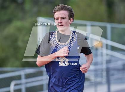 Thumbnail 3 in Rosehill Eagle Relays (1600M) photogallery.
