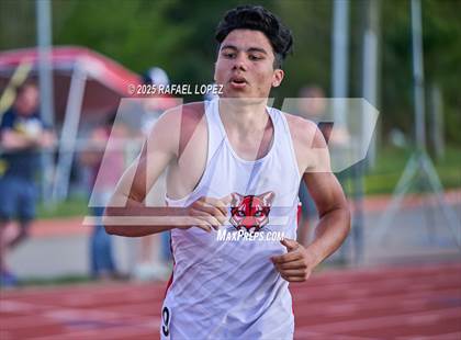 Thumbnail 1 in Rosehill Eagle Relays (1600M) photogallery.