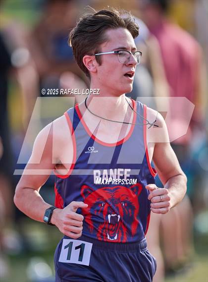 Thumbnail 1 in Rosehill Eagle Relays (1600M) photogallery.