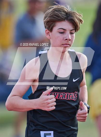 Thumbnail 2 in Rosehill Eagle Relays (1600M) photogallery.