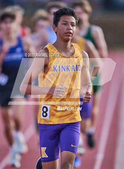 Thumbnail 1 in Rosehill Eagle Relays (1600M) photogallery.
