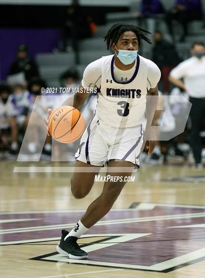 Thumbnail 3 in North Mecklenburg @ Ardrey Kell (NCHSAA 4A West Regional Championship) photogallery.