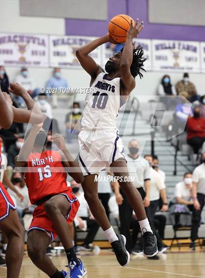 Thumbnail 1 in North Mecklenburg @ Ardrey Kell (NCHSAA 4A West Regional Championship) photogallery.