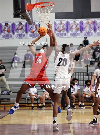 Thumbnail 1 in North Mecklenburg @ Ardrey Kell (NCHSAA 4A West Regional Championship) photogallery.