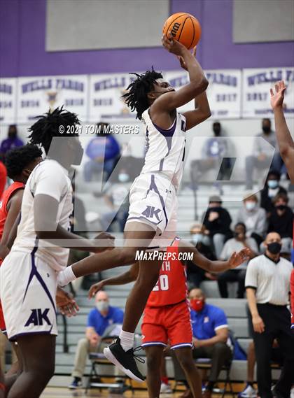 Thumbnail 1 in North Mecklenburg @ Ardrey Kell (NCHSAA 4A West Regional Championship) photogallery.
