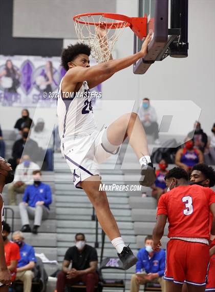 Thumbnail 1 in North Mecklenburg @ Ardrey Kell (NCHSAA 4A West Regional Championship) photogallery.