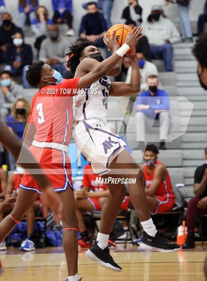 Thumbnail 2 in North Mecklenburg @ Ardrey Kell (NCHSAA 4A West Regional Championship) photogallery.